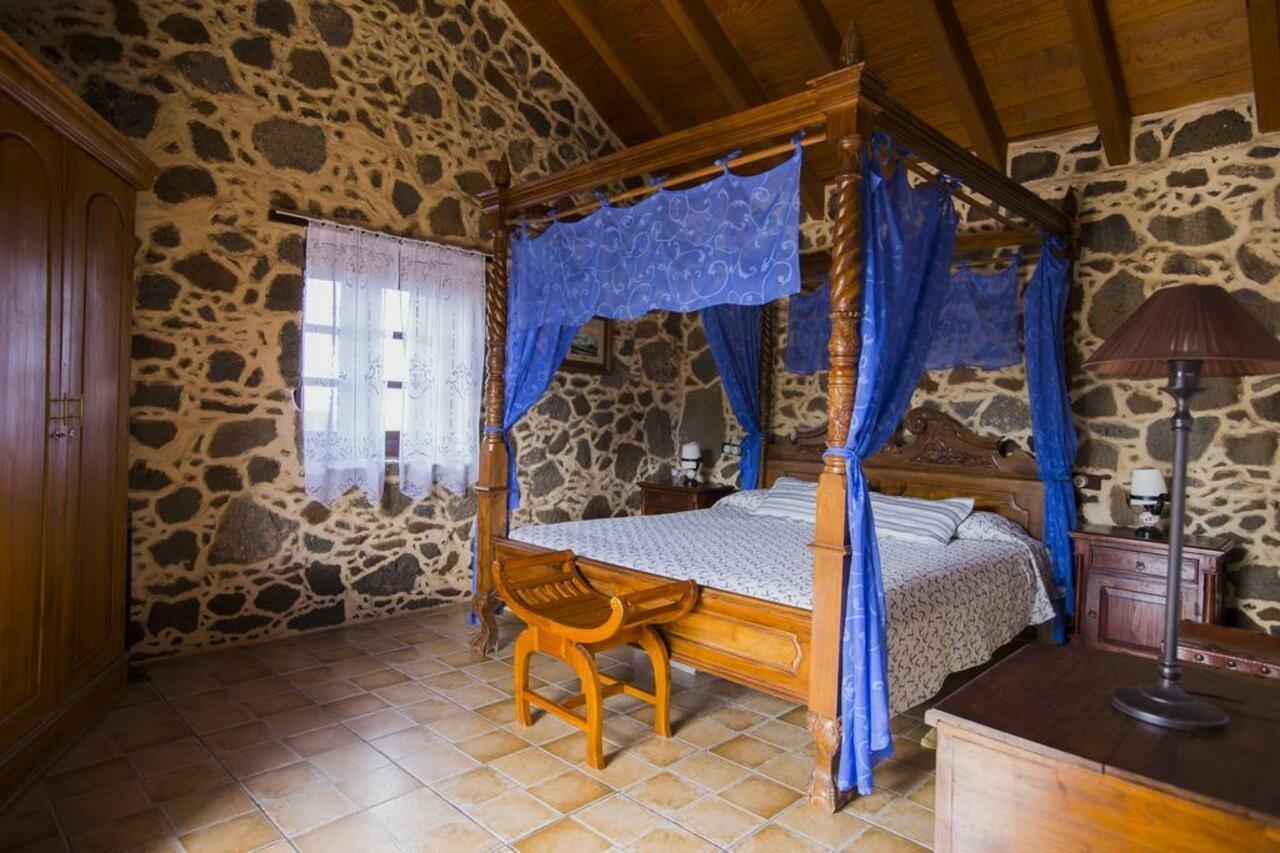 Hotel Rural Restaurante Mahoh Villaverde  Exterior photo
