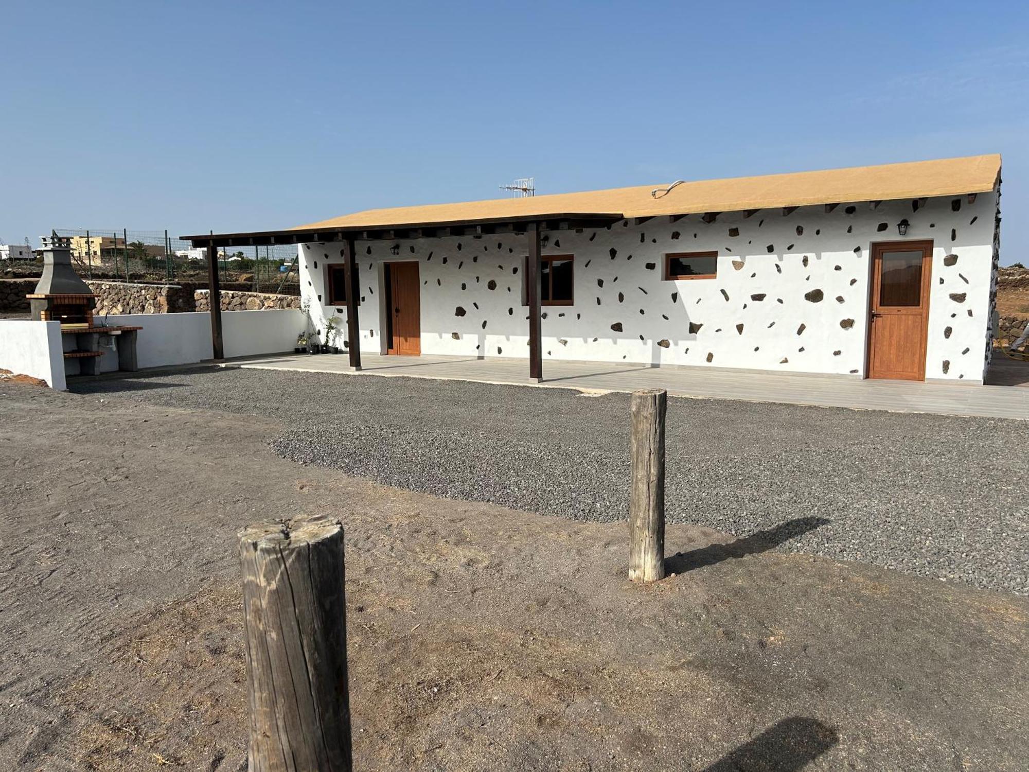 Hotel Rural Restaurante Mahoh Villaverde  Exterior photo