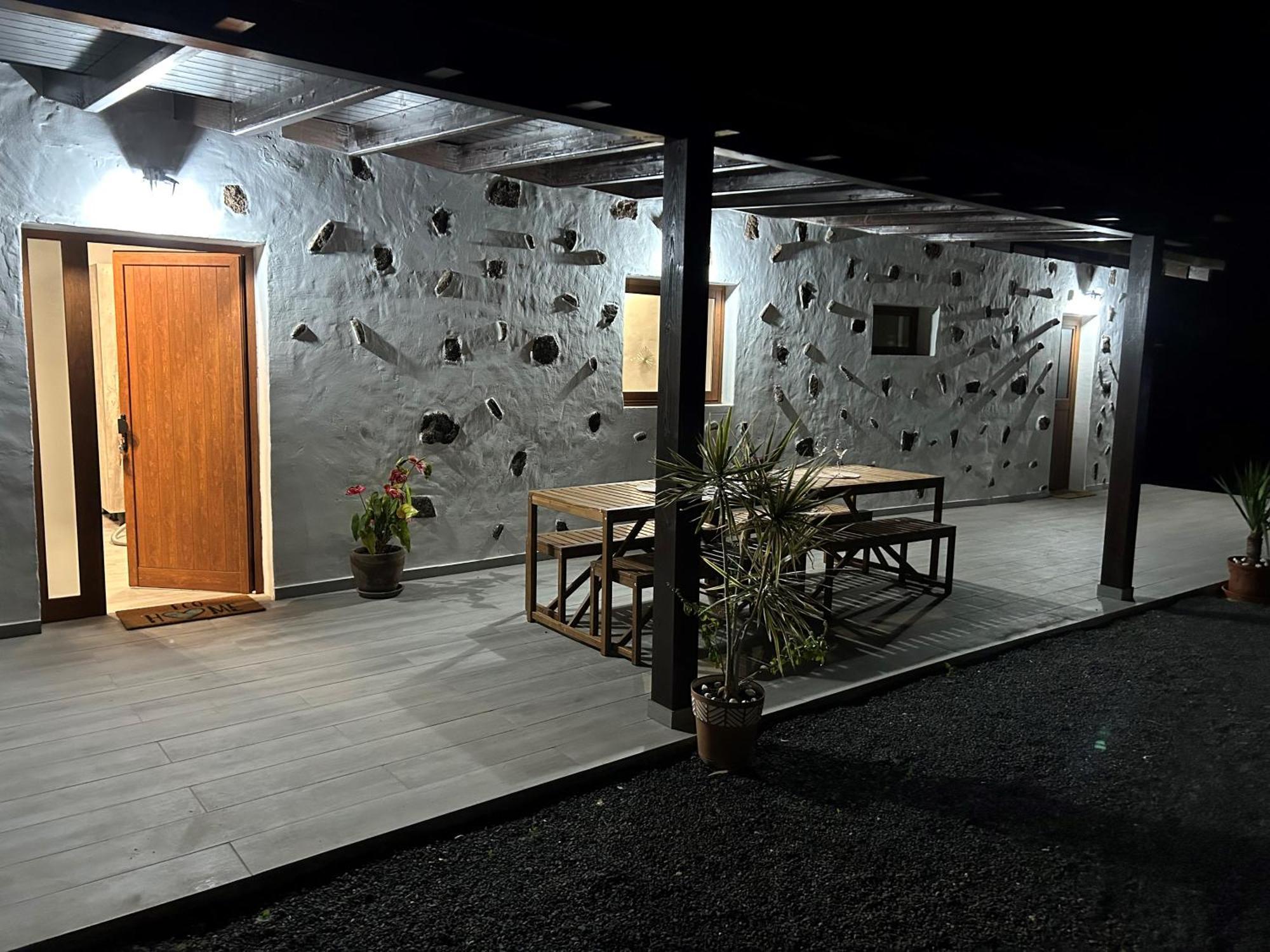 Hotel Rural Restaurante Mahoh Villaverde  Exterior photo