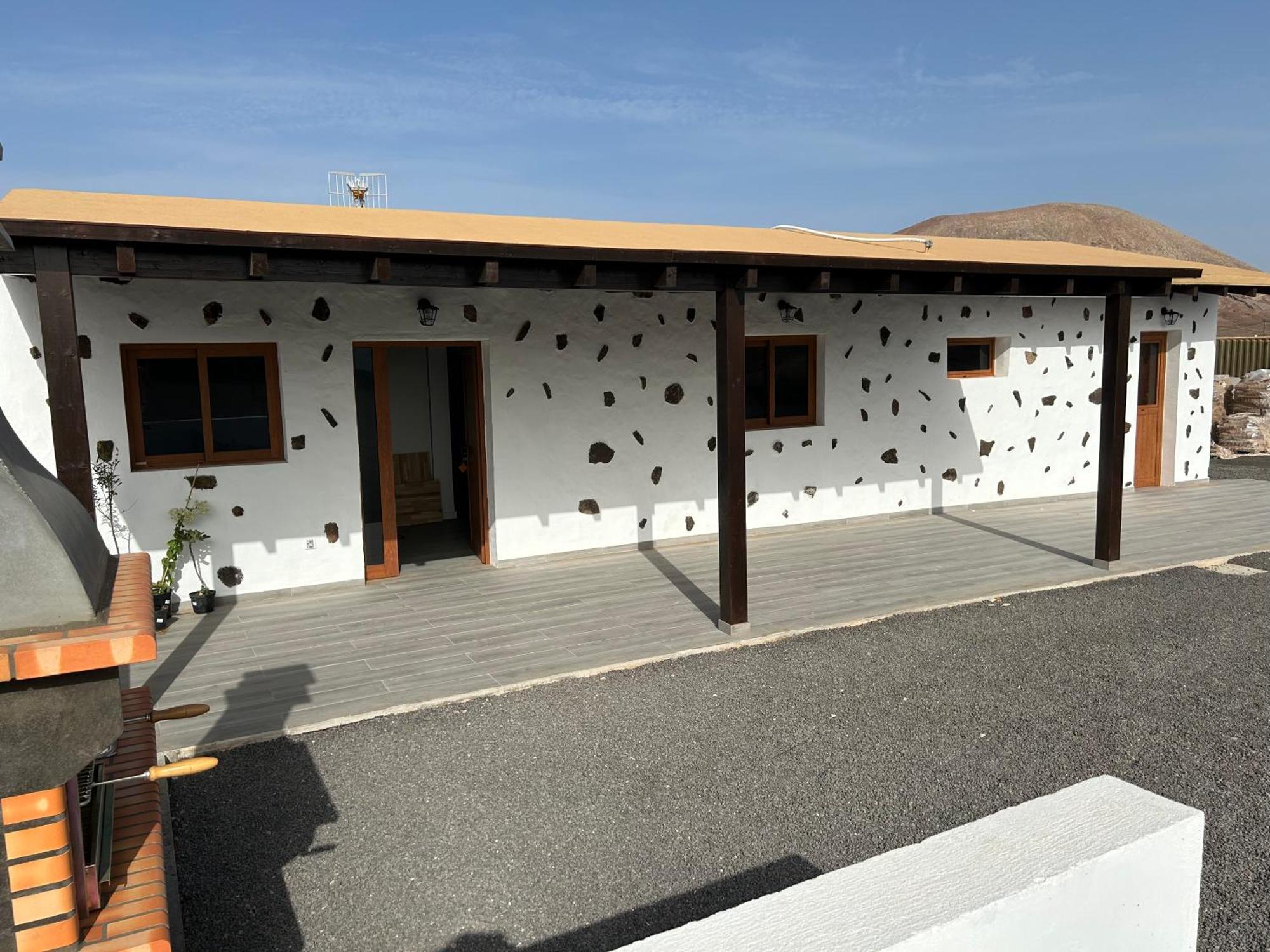 Hotel Rural Restaurante Mahoh Villaverde  Exterior photo