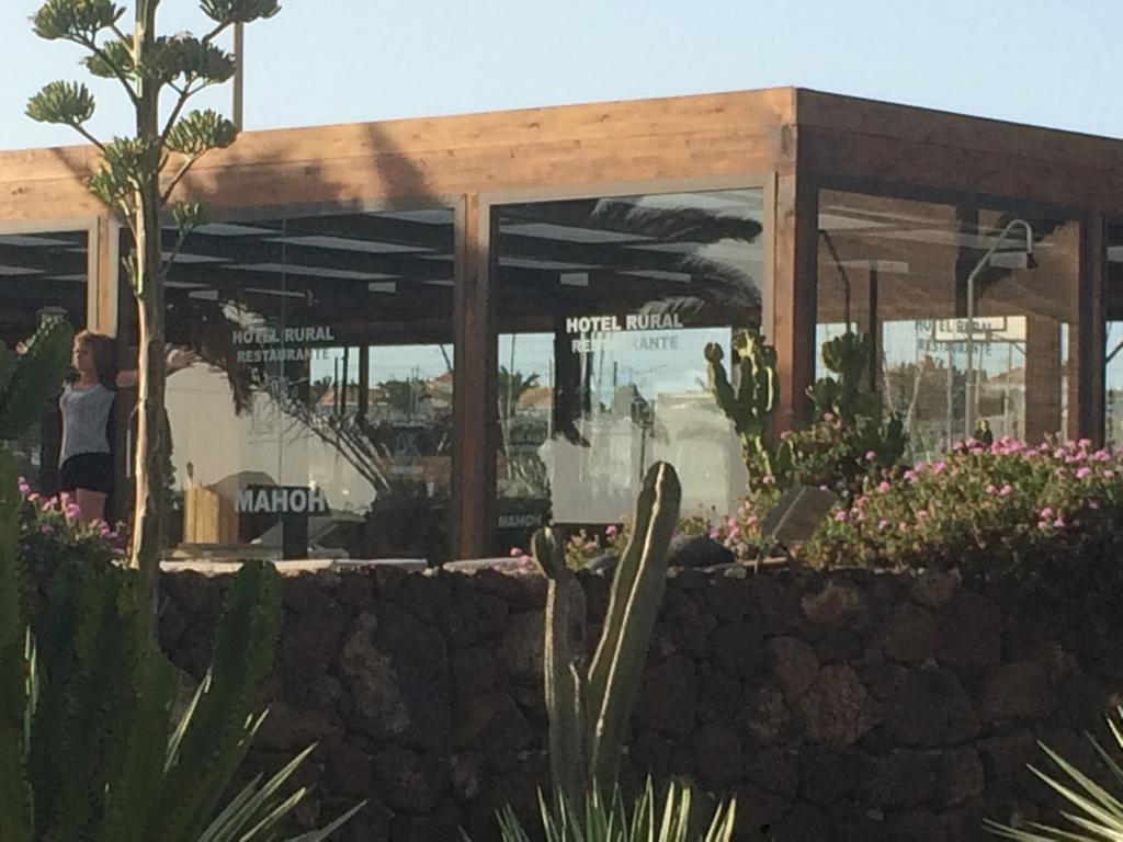 Hotel Rural Restaurante Mahoh Villaverde  Exterior photo